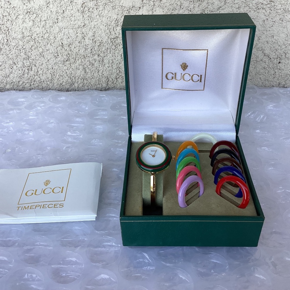 Vintage Gucci 11/12.2 Interchangeable Bezel Watch Gold Tone Preowned Condition